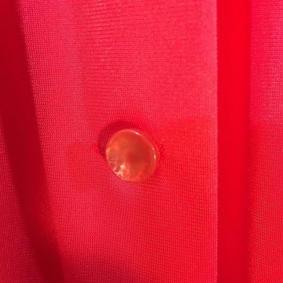 Vintage Red Shadowline Robe Nylon Button Front Medium Dressing Gown - Picture 3 of 9